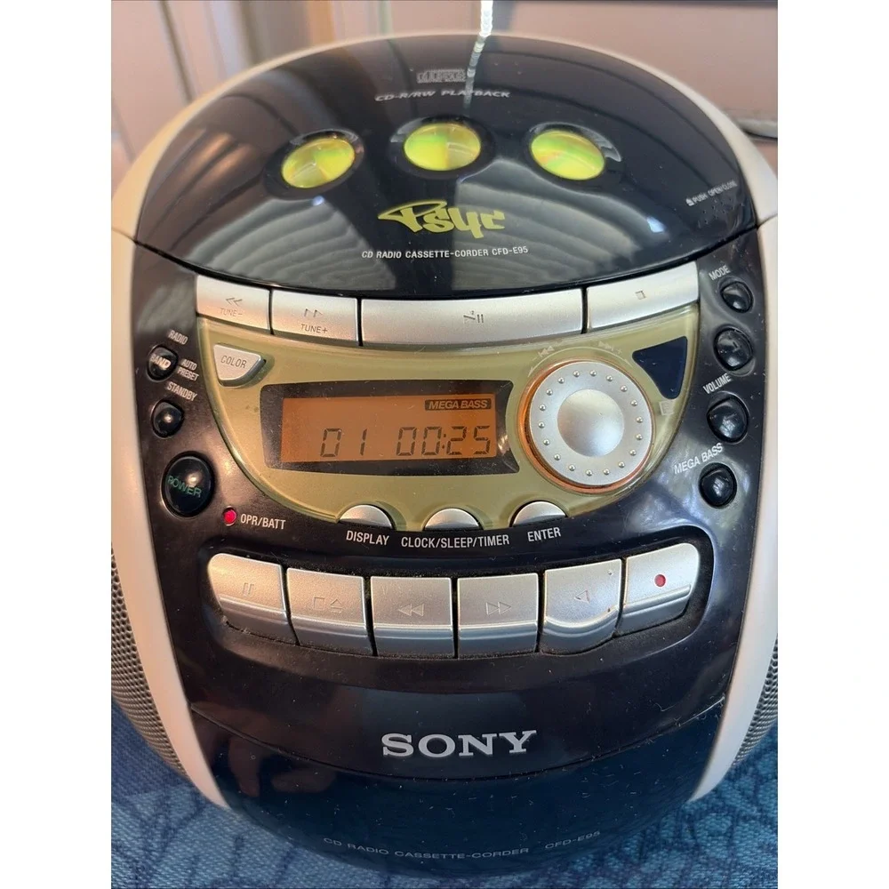 Sony Psyc CFD-E95 with Color Changing Display 2004 Y2K Boombox Works